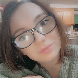 Meet your Posher, Kayti